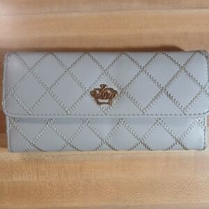 Chic Quilted Gray‎ Wallet